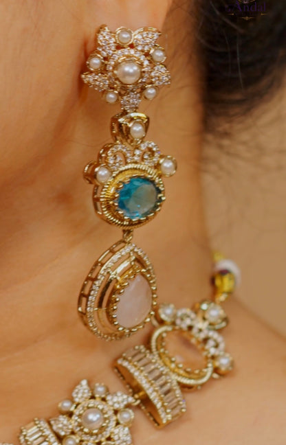 Rajvanshi – Pearl Cabochon Heritage Necklace Set