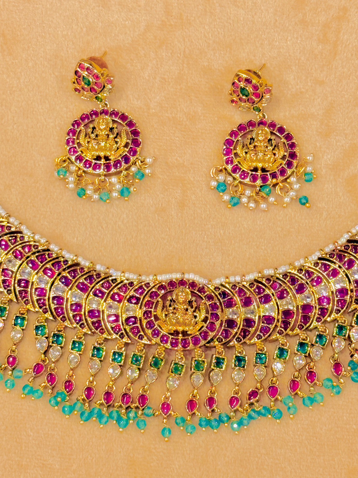 Lakshmi Vilasa Kantika – Premium Kemp & Kundan Choker Set