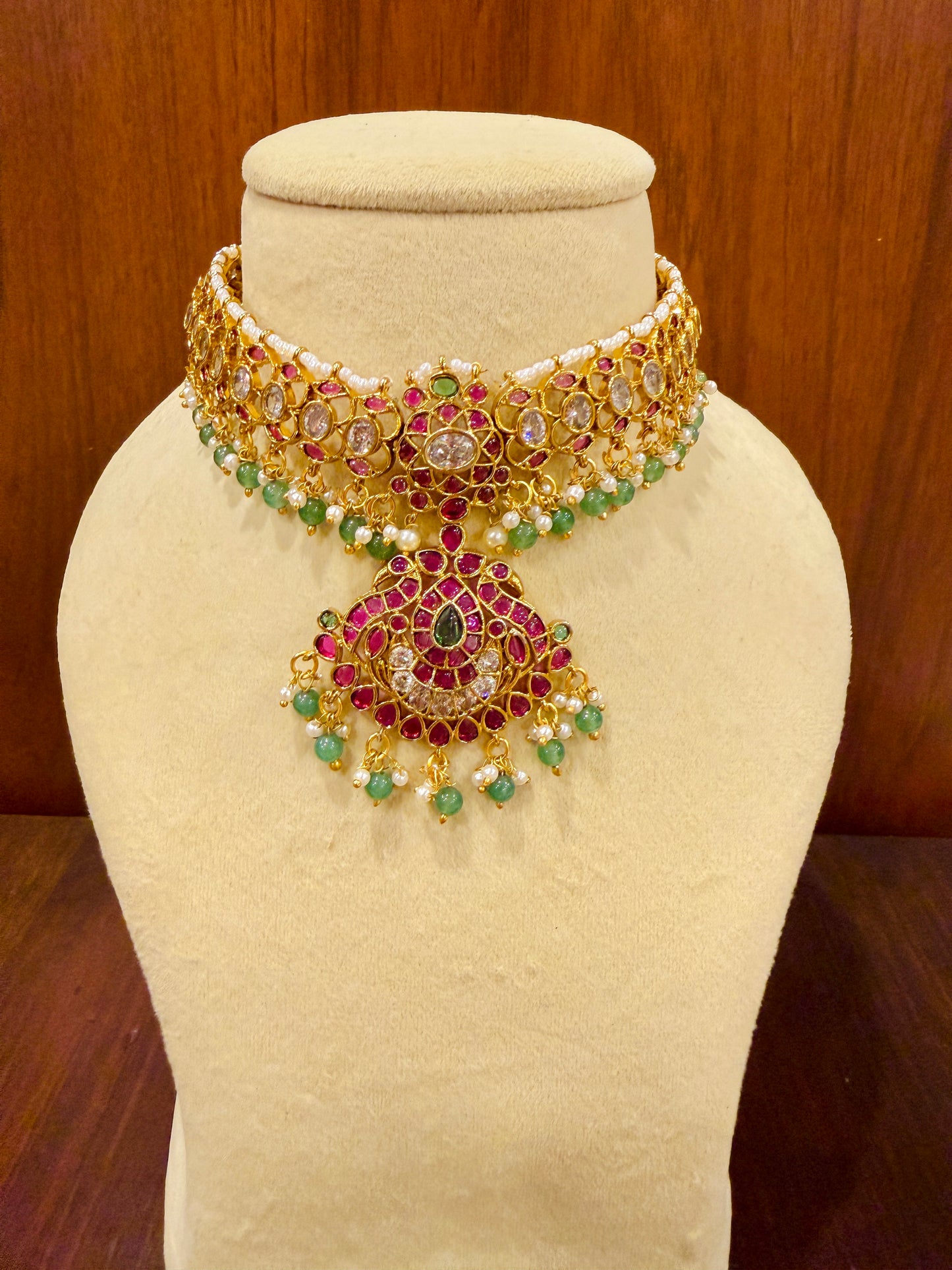 Tarangini Trimaya – Premium Kemp & Kundan Three-Way Convertible Choker