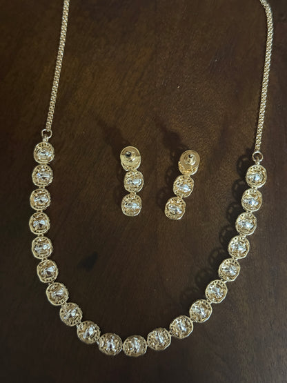 Aahana – Indo-Western Halo-Set Moissanite Choker Necklace Set