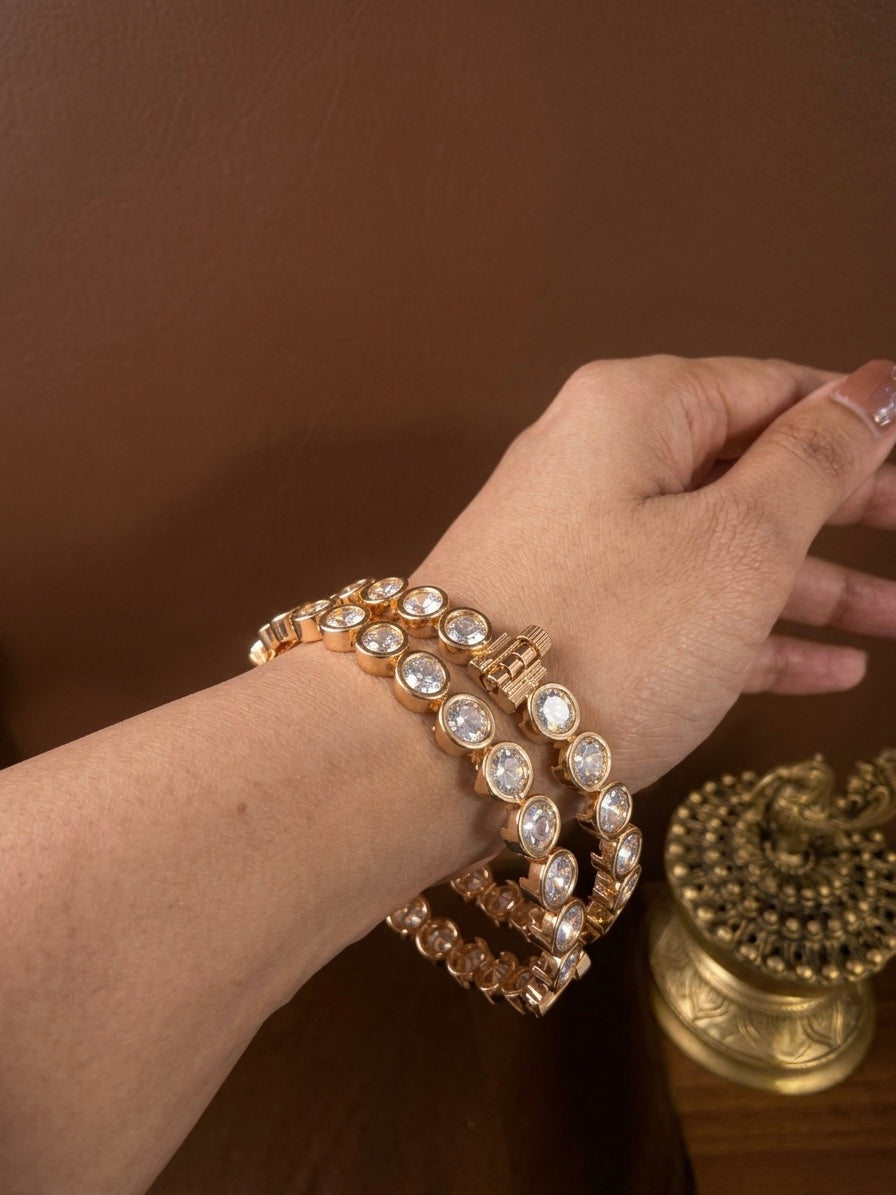 Ishani – Moissanite Bangles Set