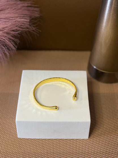Eterna Imperium Brass Cuff – 18k Gold Plated