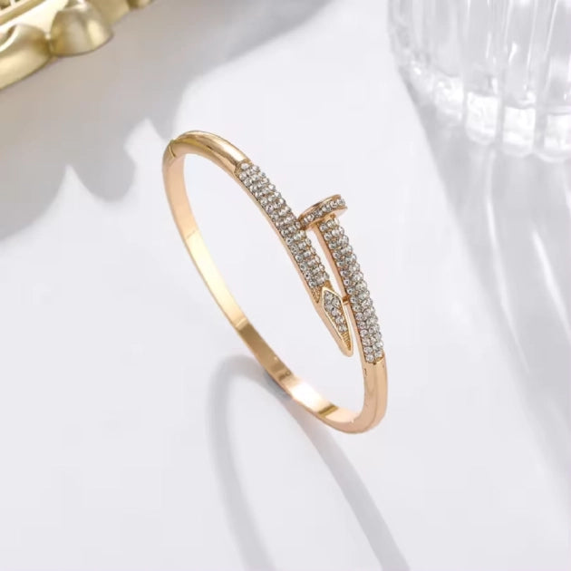 Innovative Nail Design Zircon Bracelet