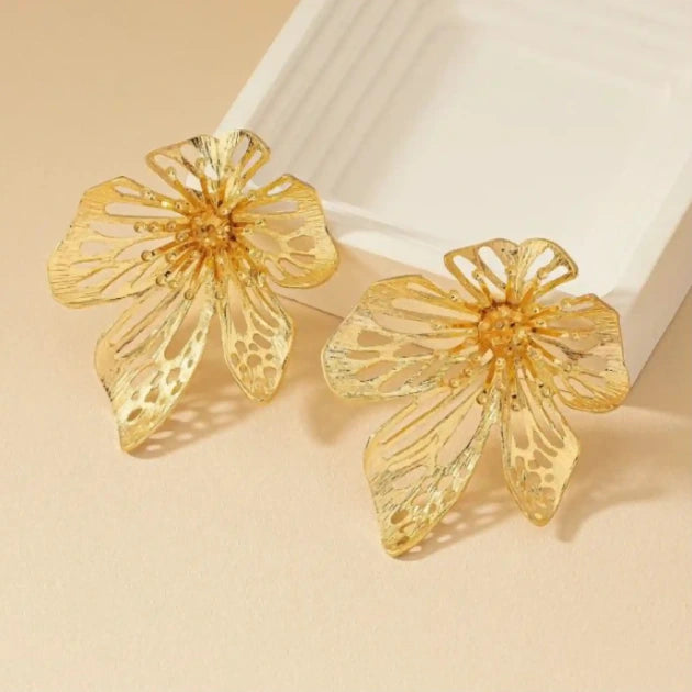 Floral Grandeur Studs