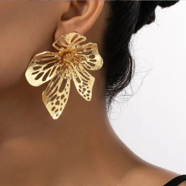 Floral Grandeur Studs