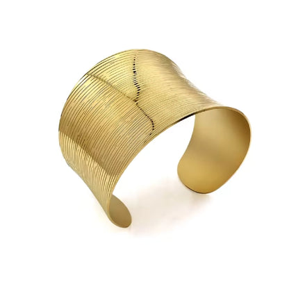 Gildra Glowing Cuff Bracelet - 18k Gold Plated