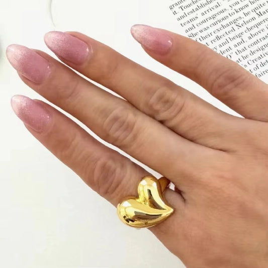 Curved Love Ring