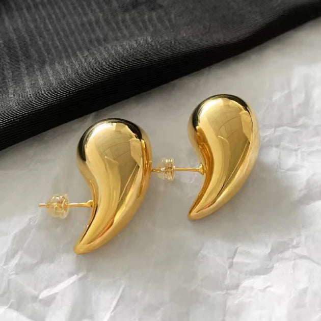Medium Tear Drop Studs