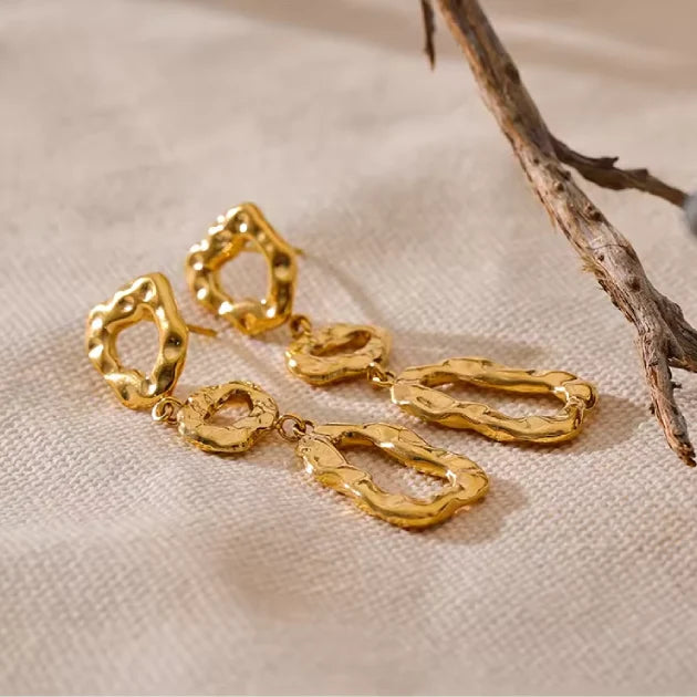 Minimalist Geometric Gold Drop Earring