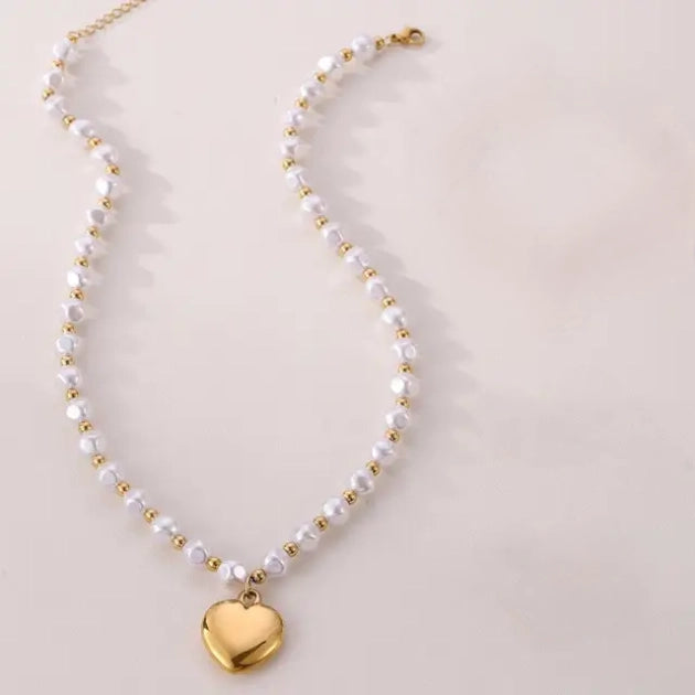Pearl Love Necklace
