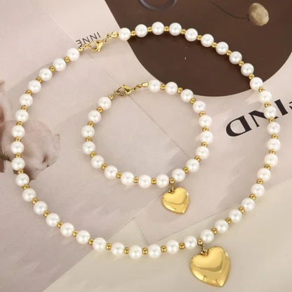 Pearl Love Necklace