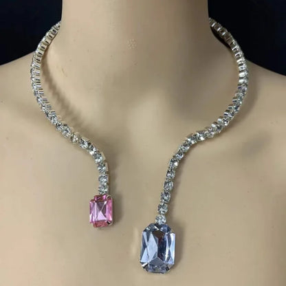 Moonlit Gleaming Necklet