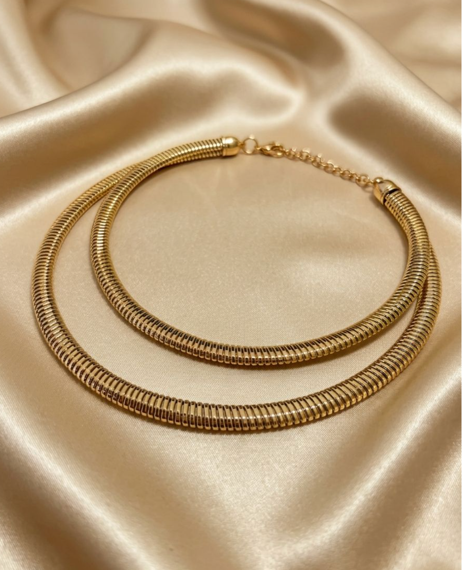 Glided helix layered necklace