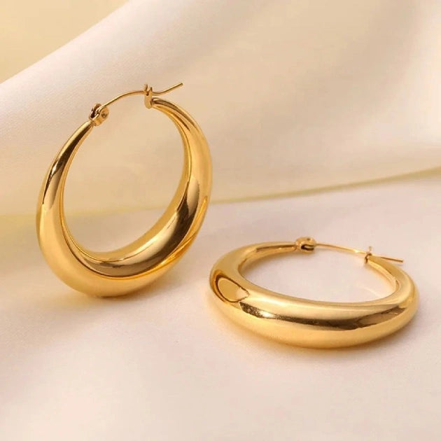 Crescent Hoops