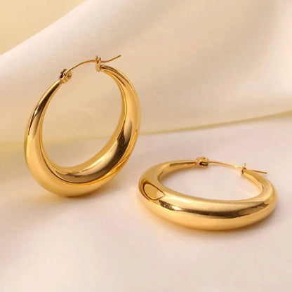 Crescent Hoops