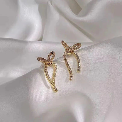Sparkling Bow Knot Studs