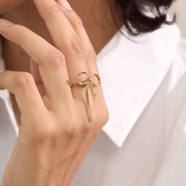 Knot & Bow Ring