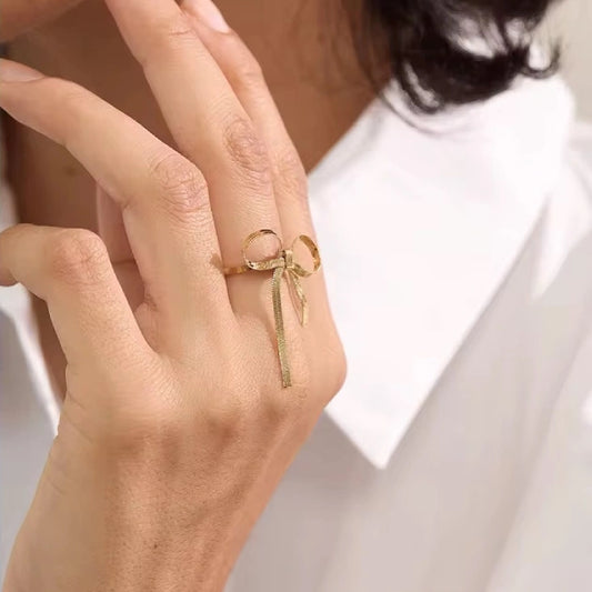 Knot & Bow Ring