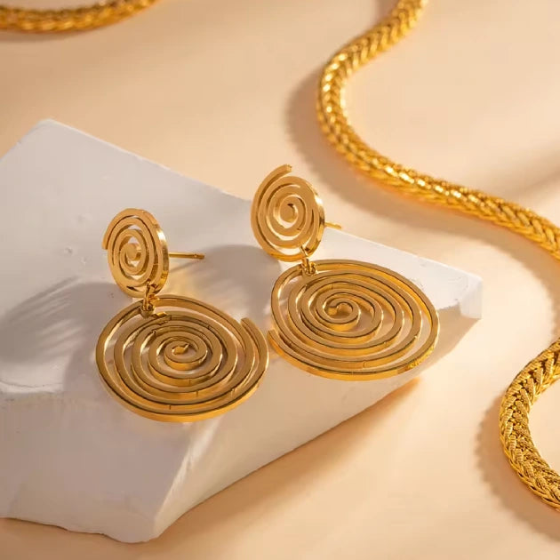 Swirling Gold Drops