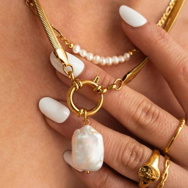 Luxe Gold Pearl Drop Necklace