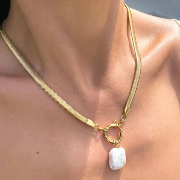 Luxe Gold Pearl Drop Necklace