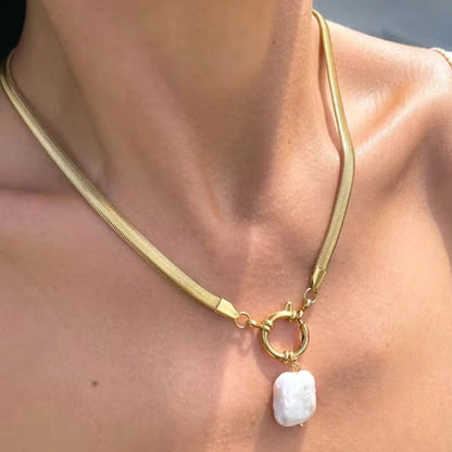 Luxe Gold Pearl Drop Necklace