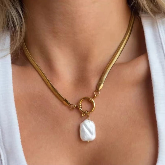 Luxe Gold Pearl Drop Necklace