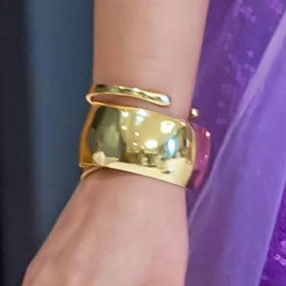 Eterna Aureum Brass Cuff - 18k Gold Plated