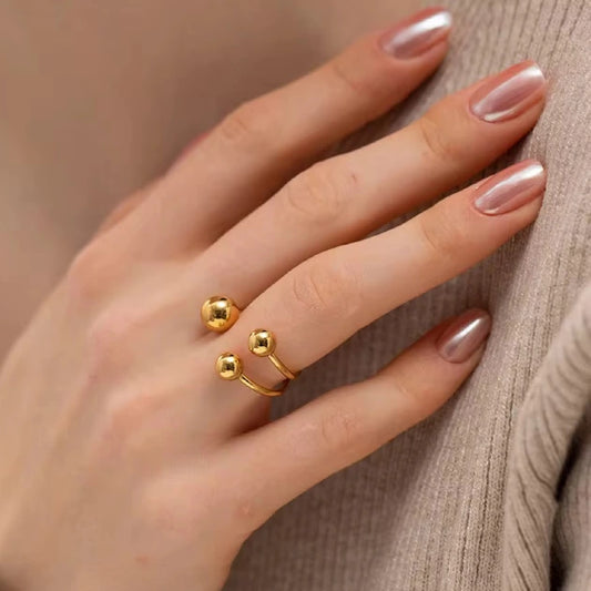 Triple Ball Small Ring