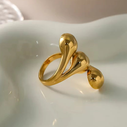 Huggy Ball Statement Ring