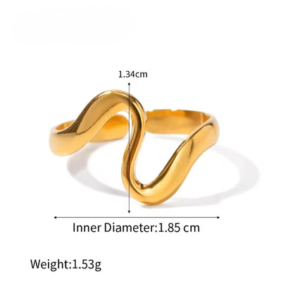 Thalassa Wavy Ring