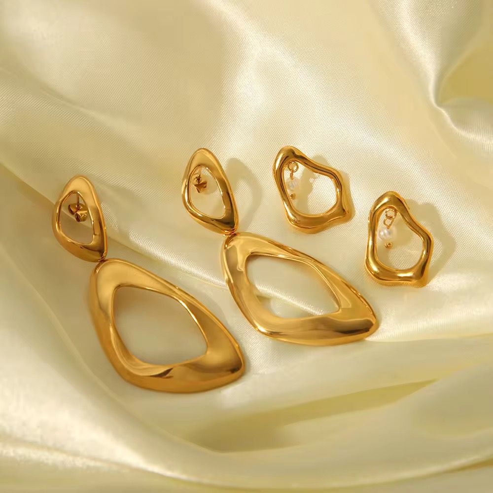 Lúmina Drop Earrings