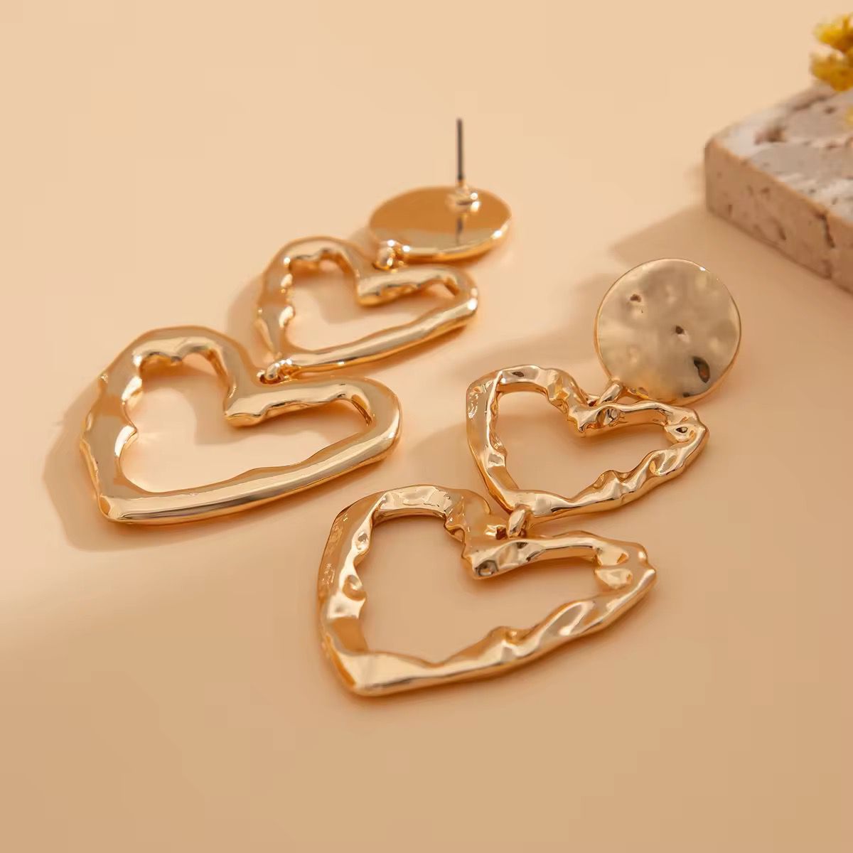 Amor Arte Statement Earrings