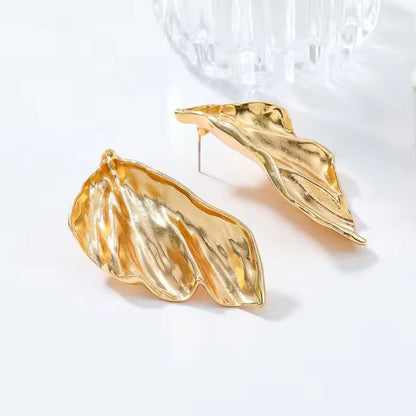 Botanica Bold leaf Earrings