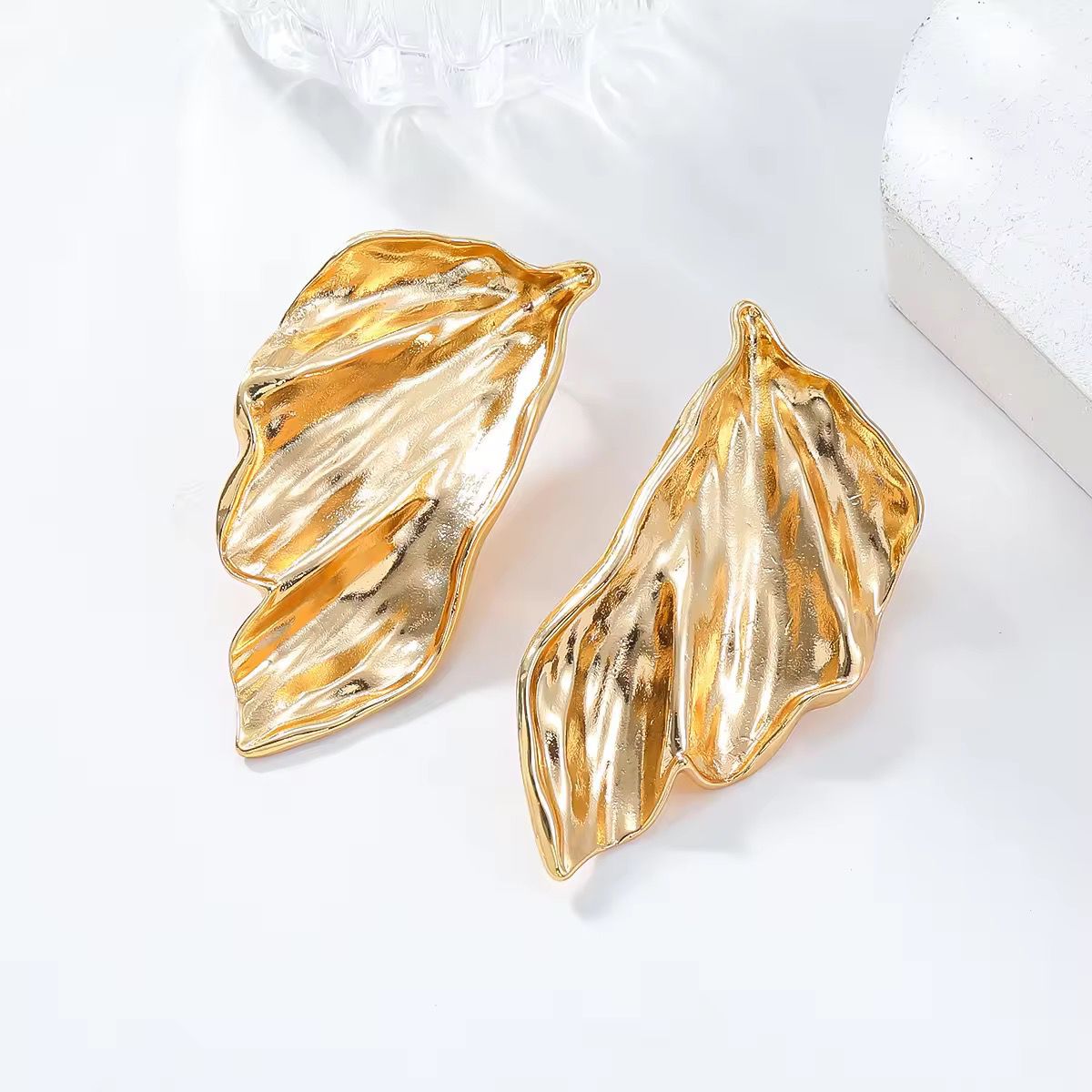 Botanica Bold leaf Earrings