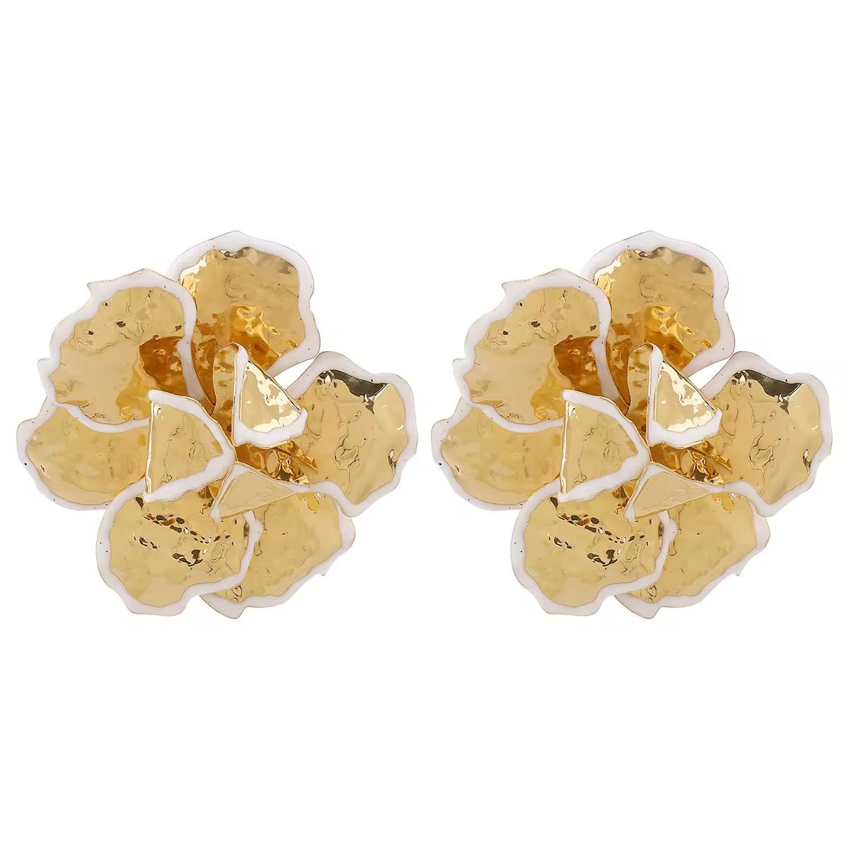 Grande Fleur Blanche Studs