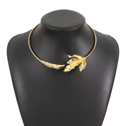 Auric Leaf Necklet