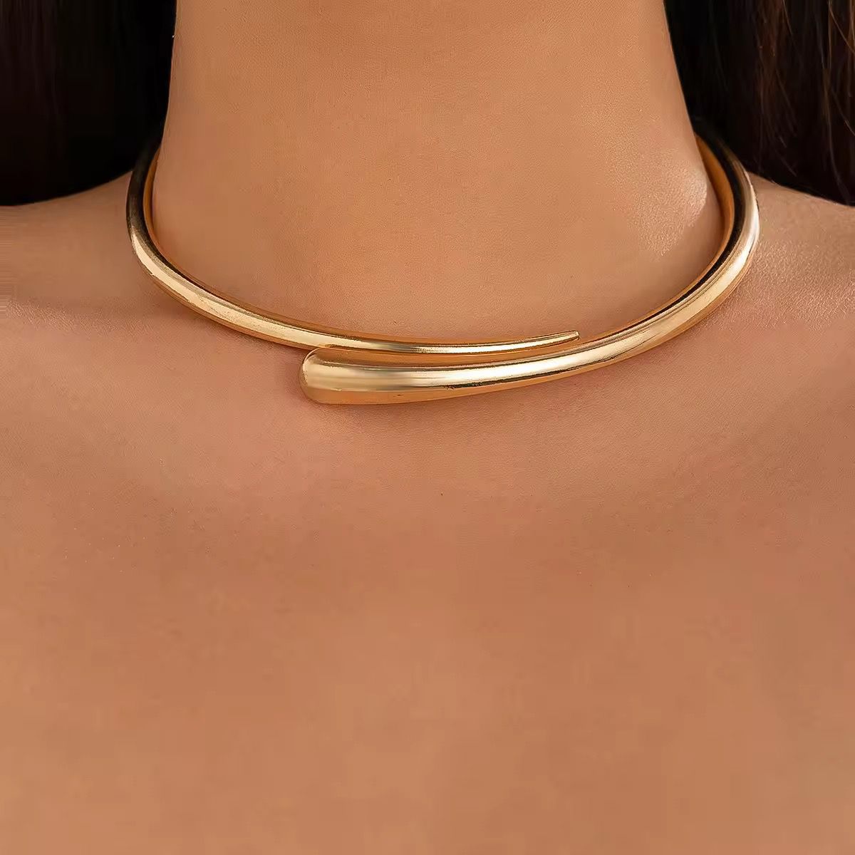 Orea Wrap Necklet