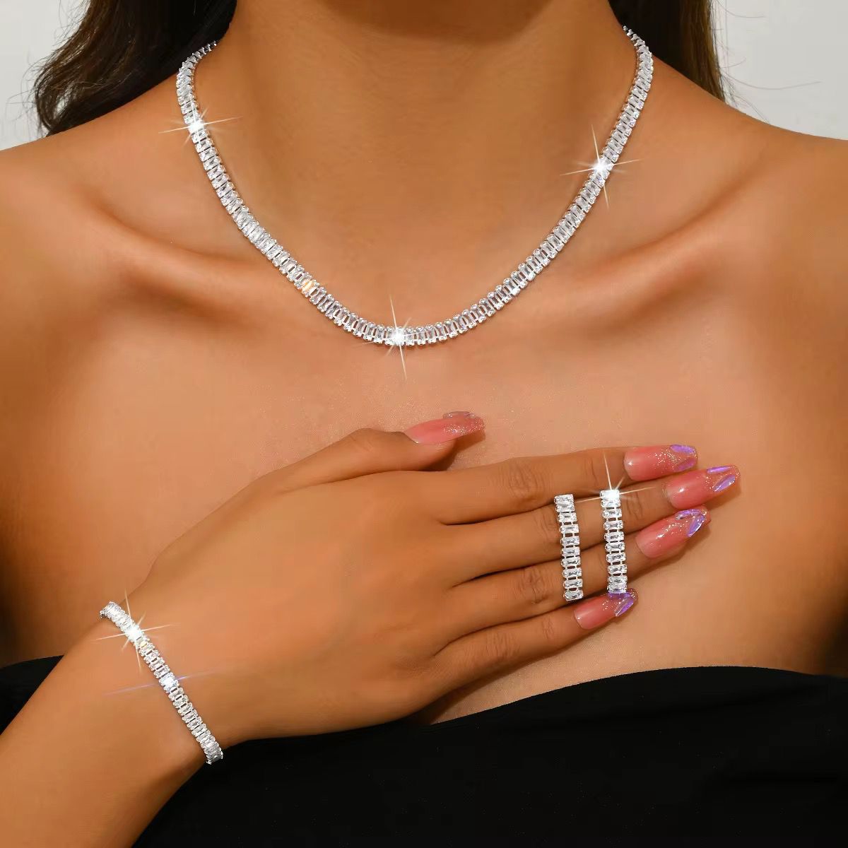 Luxe Luminaire Jewellery Set