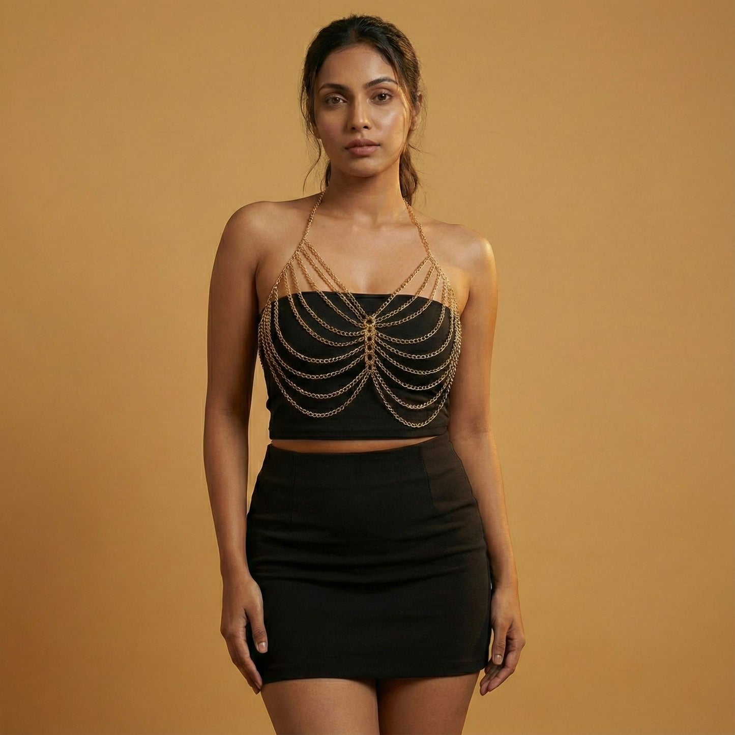 Regina drape harness chain