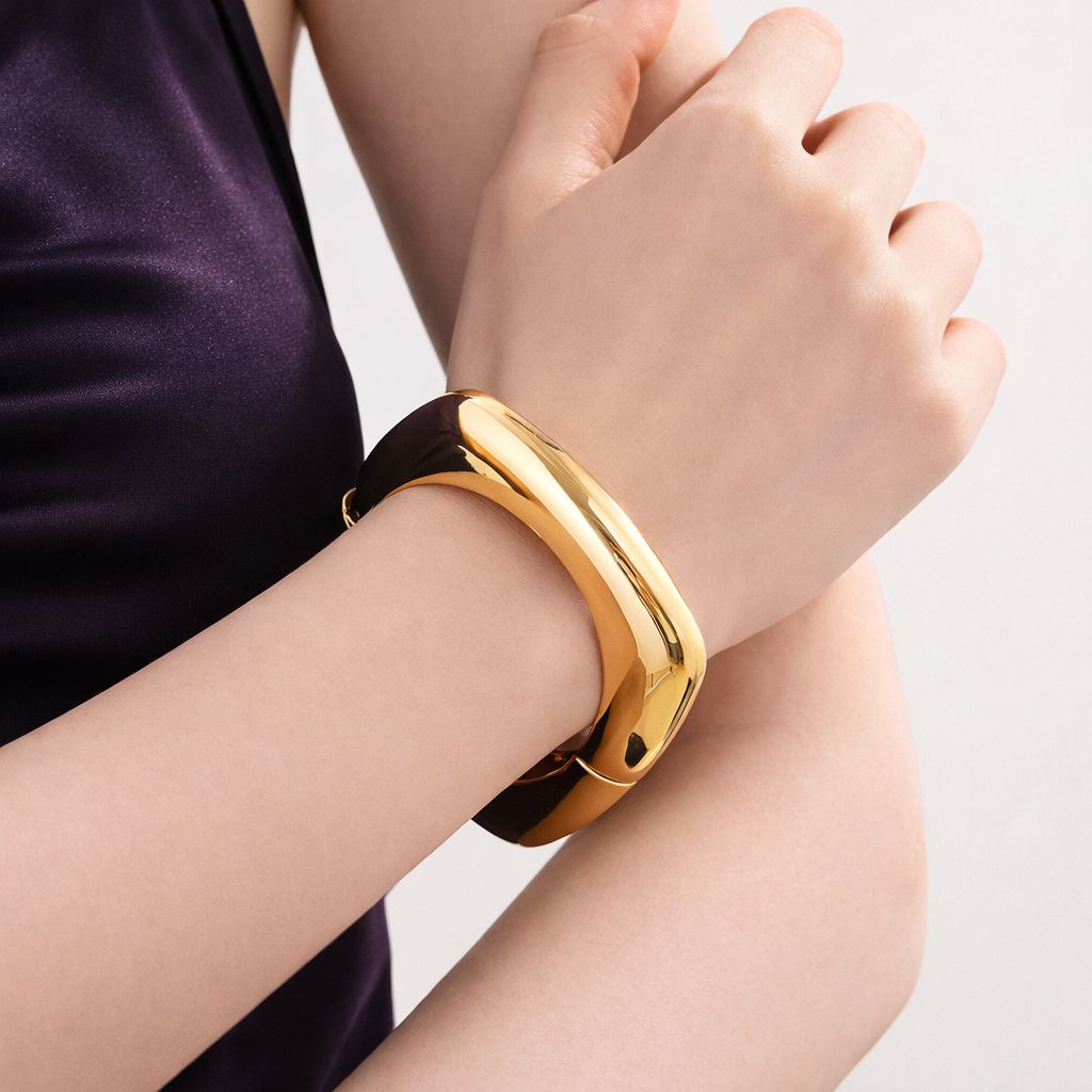 Luxe Square Gold Bracelet