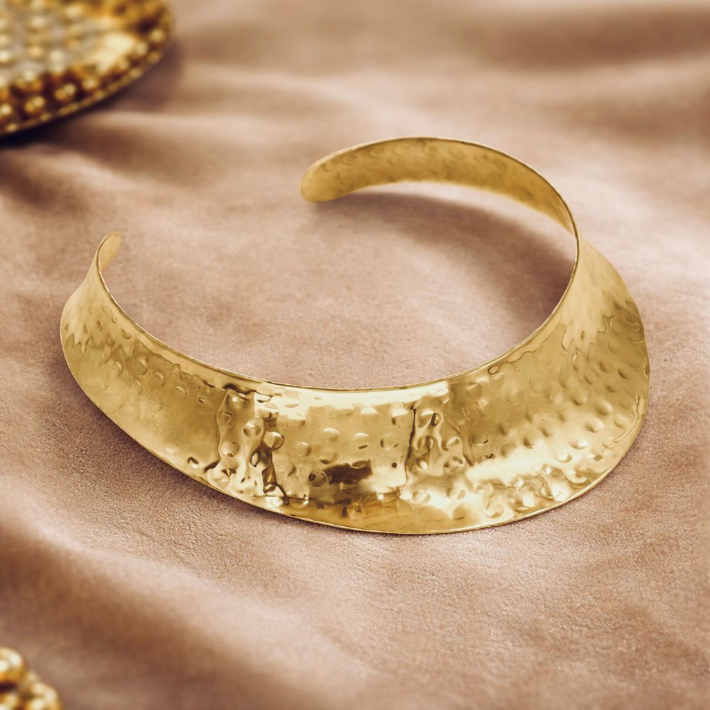 Cleopatra Torque – Rule Your Own Empire.