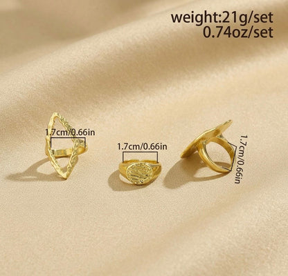 Traces of Gold – Set of Three Rings