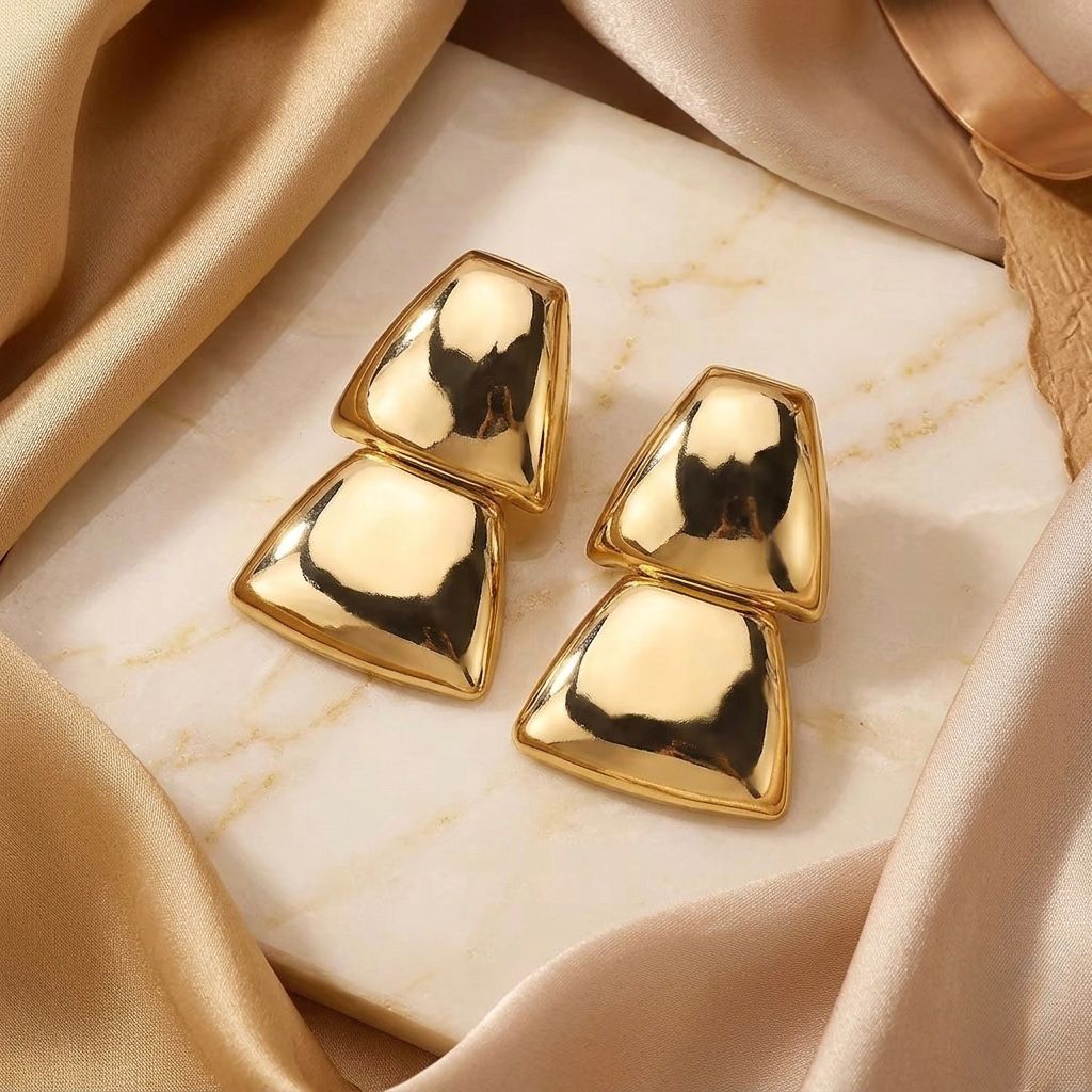 Grande Éclat Drop Studs