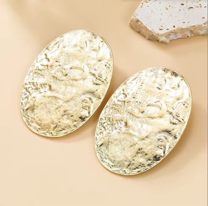 Exaggerated Heavy Oval Studs
