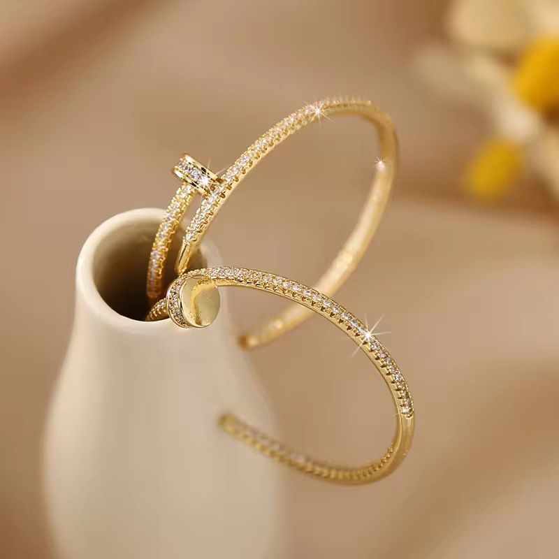 Éclat Nail Luxe Hoops