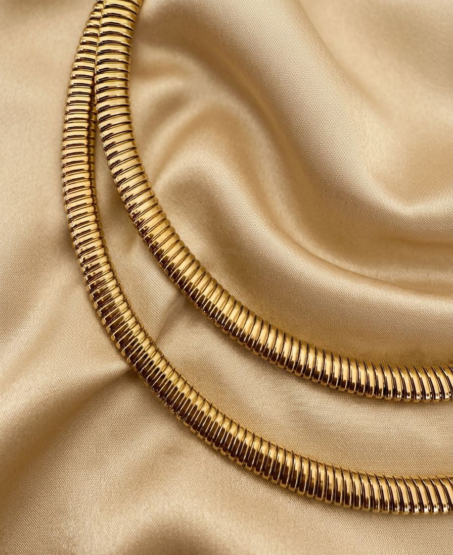 Glided helix layered necklace