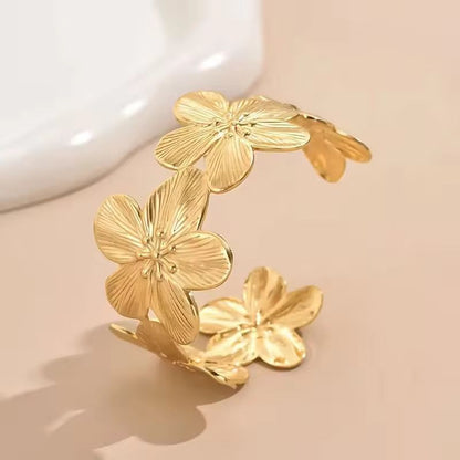 Viola Grace Cuff - 18k Gold Plated