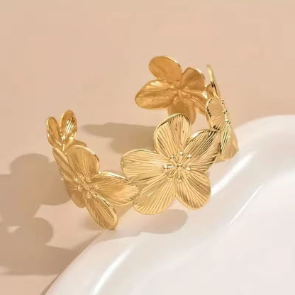 Viola Grace Cuff - 18k Gold Plated