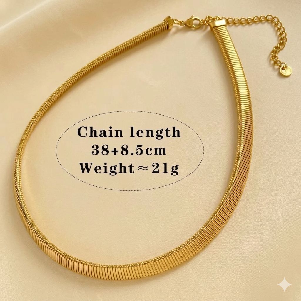 Lamina luxe coil necklace